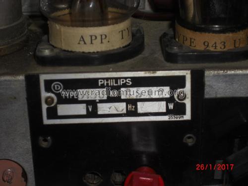 943U; Philips Radio A/S; K (ID = 2069016) Radio