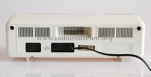 19RB244 /00 /22; Philips Italy; (ID = 989189) Radio