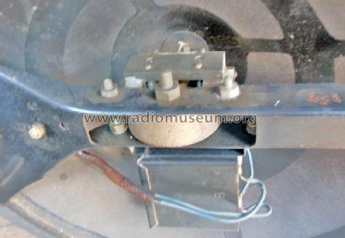 2030; Philips Radios - (ID = 1846797) Speaker-P