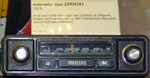 22RN351 /00; Philips Radios - (ID = 2117339) Car Radio