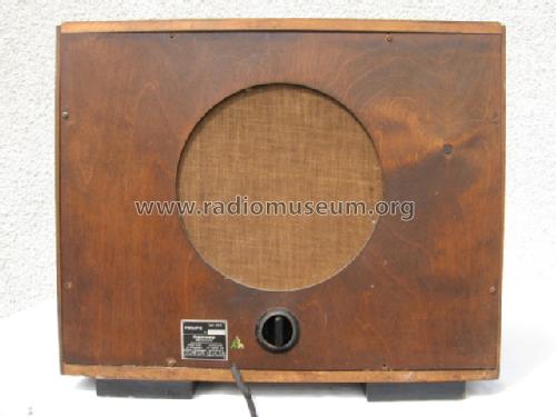 2372; Philips Radios - (ID = 324193) Speaker-P