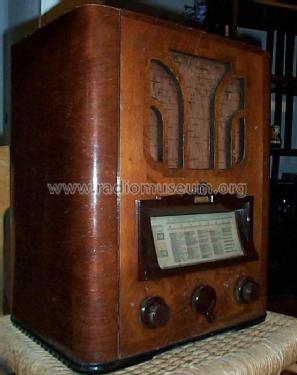 535A; Philips Radios - (ID = 20046) Radio