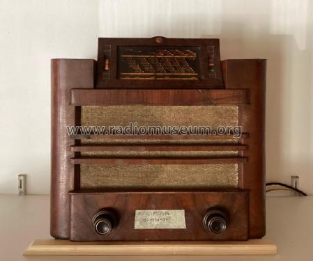 695A; Philips Radios - (ID = 2935510) Radio