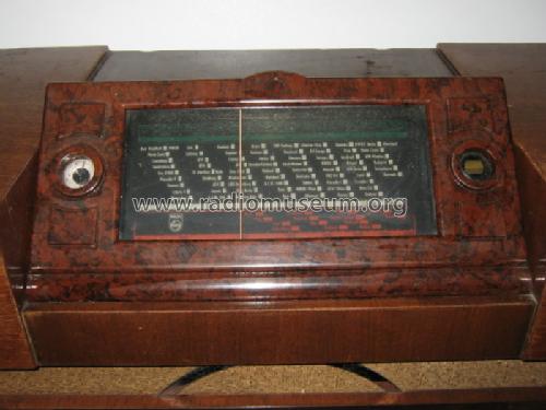 796A; Philips Radios - (ID = 816941) Radio