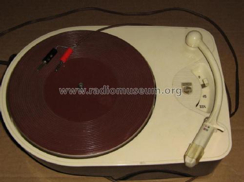 Plattenspieler-Tischgerät AG2140; Philips Radios - (ID = 426787) Sonido-V