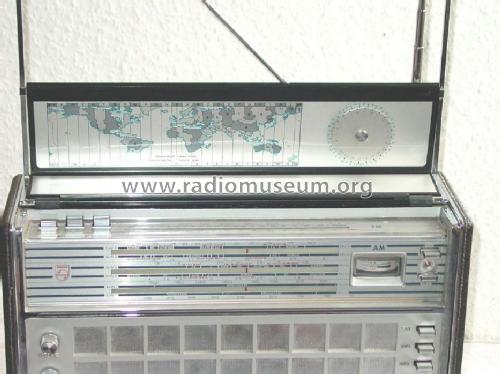 Antoinette Transworld de Luxe 22RL798; Philips Radios - (ID = 124022) Radio