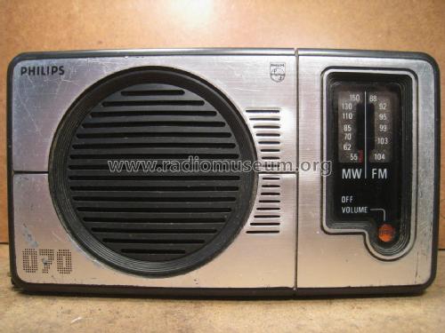 Blues 070 90AL070 /50; Philips Radios - (ID = 2099247) Radio