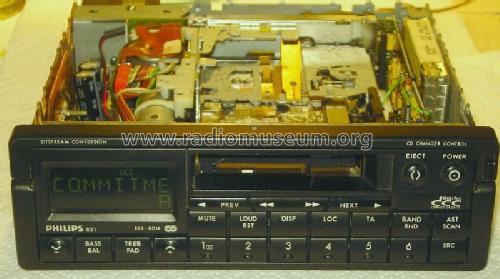 DCC 821 22DC821 /00R; Philips Radios - (ID = 604586) Car Radio