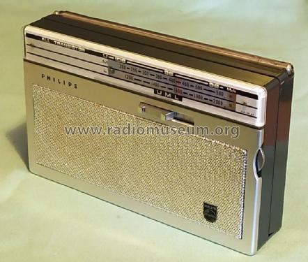 Violette L1W32T /00 /02G /02L /02X; Philips; Eindhoven (ID = 2713198) Radio