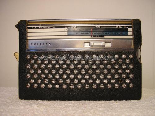 Violette L1W32T /00 /02G /02L /02X; Philips; Eindhoven (ID = 2077453) Radio