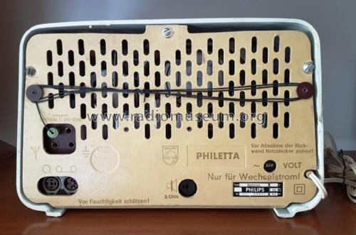 Philetta B2D23A; Philips Radios - (ID = 2621324) Radio