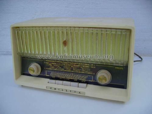 Philetta B2D33A; Philips Radios - (ID = 340132) Radio