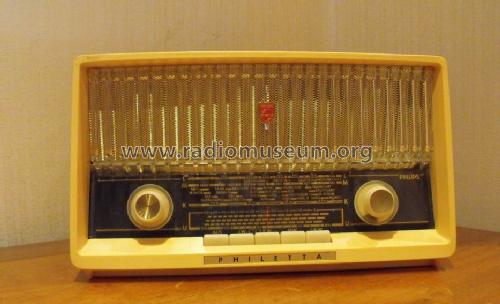 Philetta B2D33A; Philips Radios - (ID = 773911) Radio