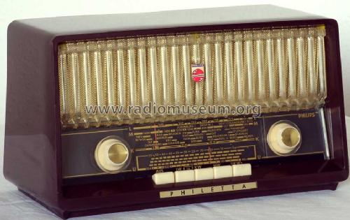 Philetta B2D33A; Philips Radios - (ID = 621829) Radio