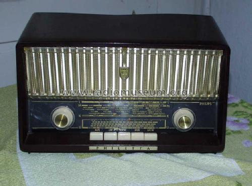 Philetta B2D33A; Philips Radios - (ID = 70207) Radio