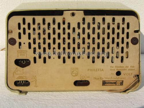 Philetta B2D93A; Philips Radios - (ID = 454923) Radio