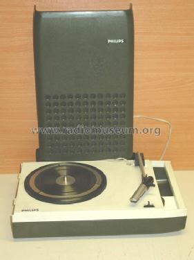Playsound 22GF113 /03E /03L; Philips Radios - (ID = 139708) R-Player