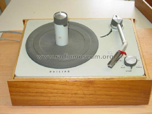 PT50; Philips Radios - (ID = 102589) Ton-Bild