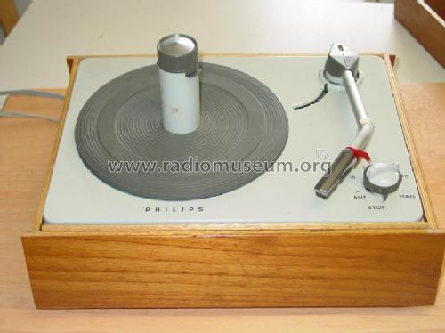 PT50; Philips Radios - (ID = 102589) R-Player