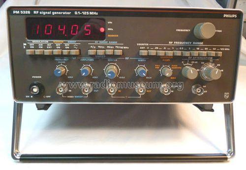 RF signal generator PM5326; Philips Radios - (ID = 1188080) Equipment