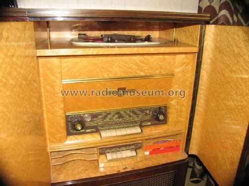 Rundfunk-Fernsehkomb.-Truhe RTD1734A; Philips Radios - (ID = 385162) TV Radio