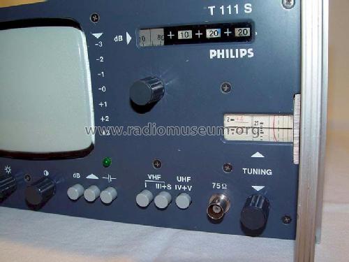 T111S; Philips Radios - (ID = 662731) Equipment