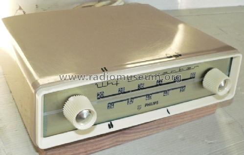 UHF-Konverter NT1152; Philips Radios - (ID = 1613561) Adapter