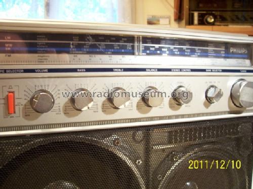 4 Band Stereo Kassettenplayer - Power Player D8444 /00 /02 /05 /19; Philips, Singapore (ID = 1071141) Radio