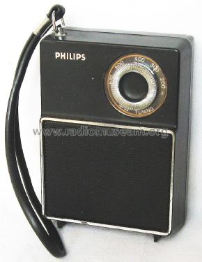 90RL076; Philips, Singapore (ID = 2744659) Radio
