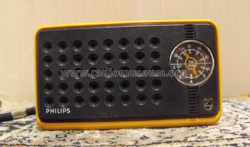 90RL052 /00; Philips, Singapore (ID = 738809) Radio