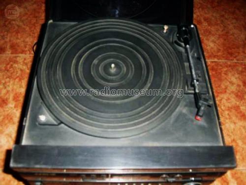 Stereo Midi System F1385 /30 /60; Philips, Singapore (ID = 2588186) Radio