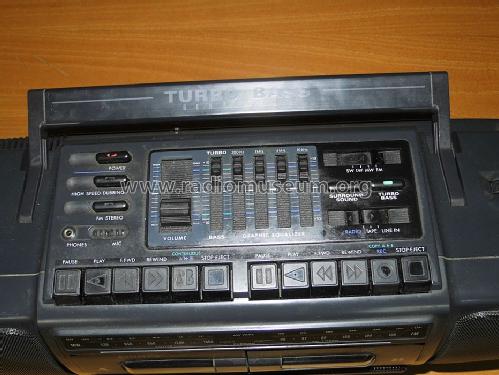 Turbo Bass Generator AW7694 /00; Philips, Singapore (ID = 1696215) Radio