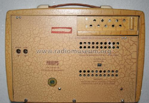 LS412UB; Philips, Svenska AB, (ID = 318481) Radio