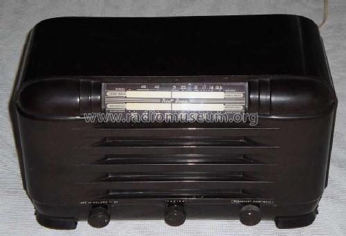 B-1 ; Pilot Electric Mfg. (ID = 881792) Radio