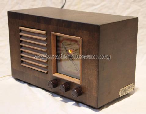 Little Maestro Post-War AC ; Pilot Radio Ltd.; (ID = 2129092) Radio