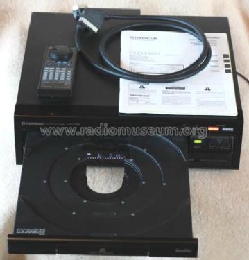 CD CDV LD Player CLD-D925; Pioneer Corporation; (ID = 1680977) Reg-Riprod