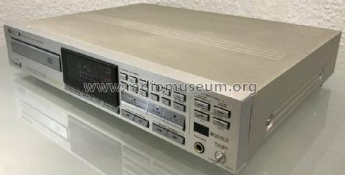Compact Disc Player PD-7050; Pioneer Corporation; (ID = 2432789) Enrég.-R