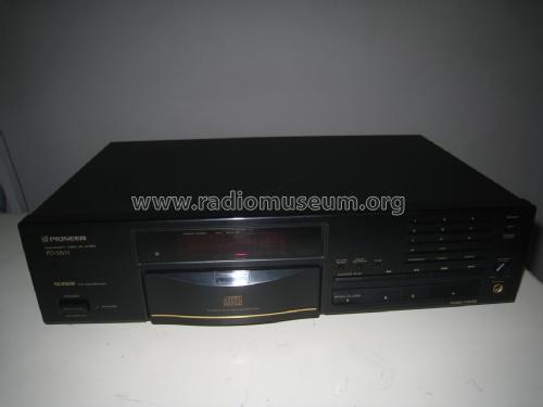 Compact Disc Player PD-S501; Pioneer Corporation; (ID = 2082990) Sonido-V