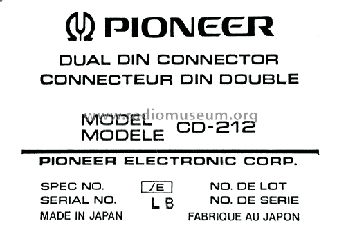 Dual DIN Connector CD-212; Pioneer Corporation; (ID = 1525972) Misc