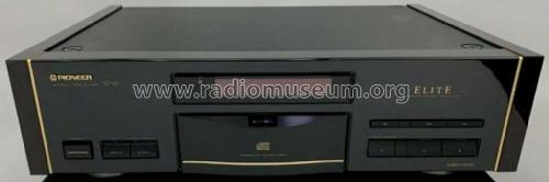 Elite Reference Compact Disc Player PD-65; Pioneer Corporation; (ID = 2524264) R-Player