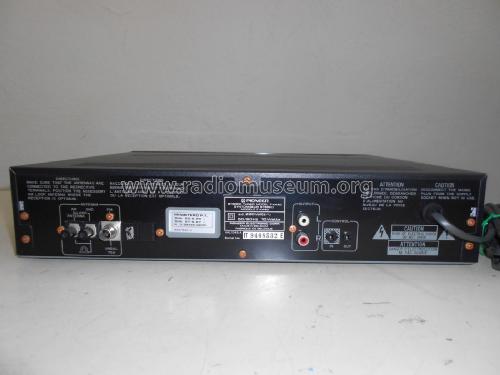 FM AM Digital Synthesizer Tuner F-X440L; Pioneer Corporation; (ID = 2371616) Radio