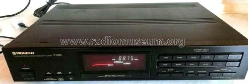 FM/AM Digital Synthesizer Tuner F-656; Pioneer Corporation; (ID = 2691006) Radio