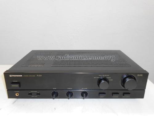 Stereo Amplifier A-225; Pioneer Corporation; (ID = 2363002) Ampl/Mixer