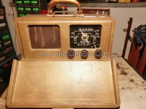 Trav-ler 50; Pizon Bros JMP; (ID = 2616533) Radio