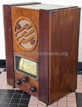 52; Proclamor; Paris (ID = 2995508) Radio