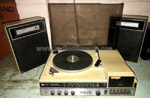 AM/FM/MPX Radio Stereo Player/Cassette MRC-4; Pye Industries Ltd (ID = 2792420) Radio