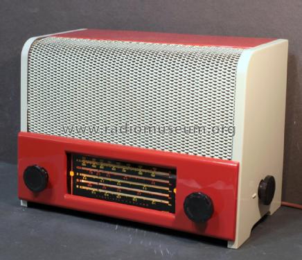 49Y19; Pye Ltd., Radio (ID = 2968737) Radio