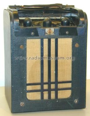808; Pye Ltd., Radio (ID = 1379928) Radio