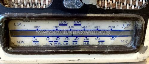 N06M; Pye Ltd., Radio (ID = 2925303) Car Radio