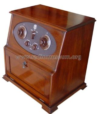Screened Three ; Pye Ltd., Radio (ID = 2565302) Radio